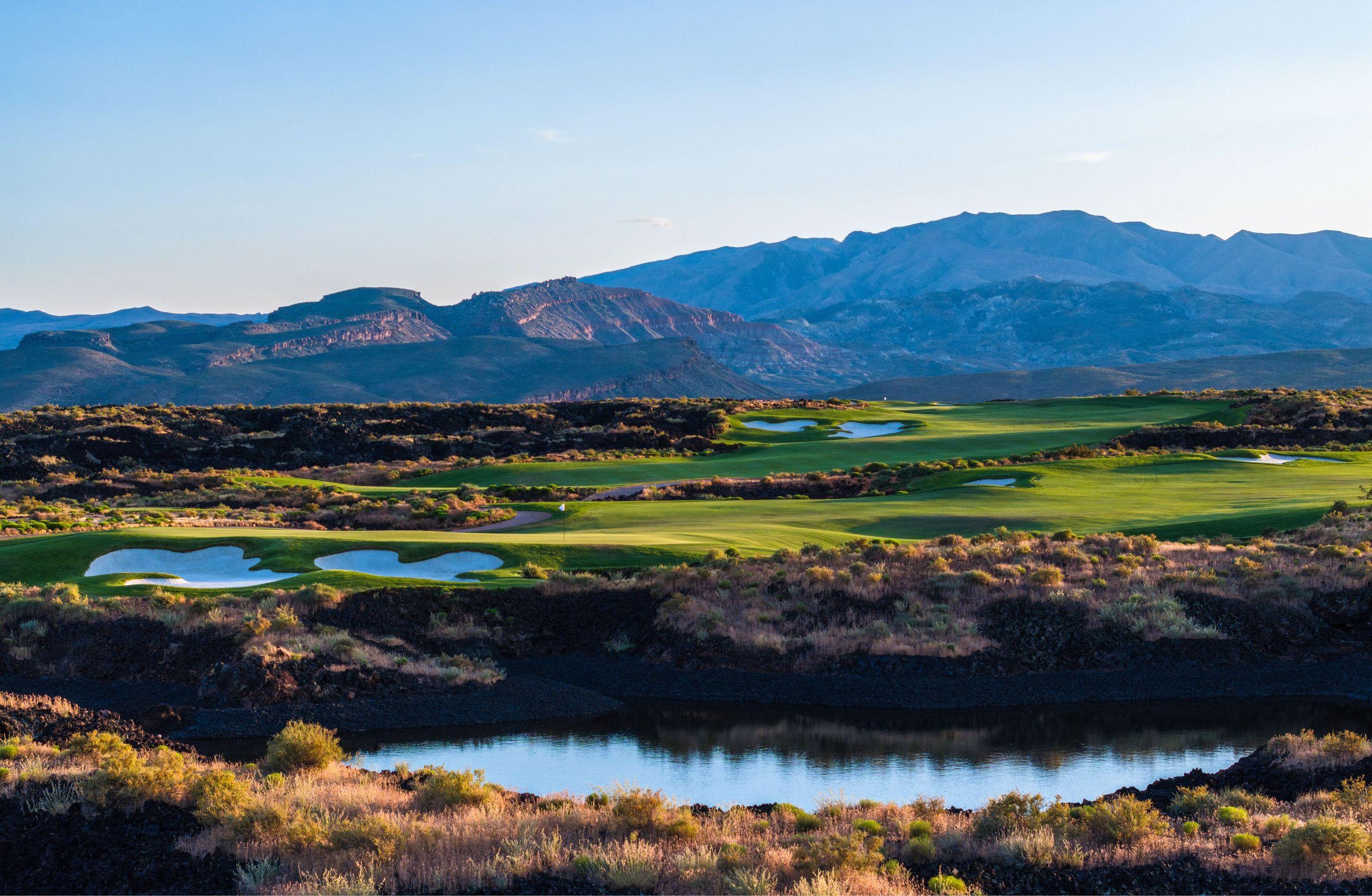 Black Desert golf course surrounded by mountains